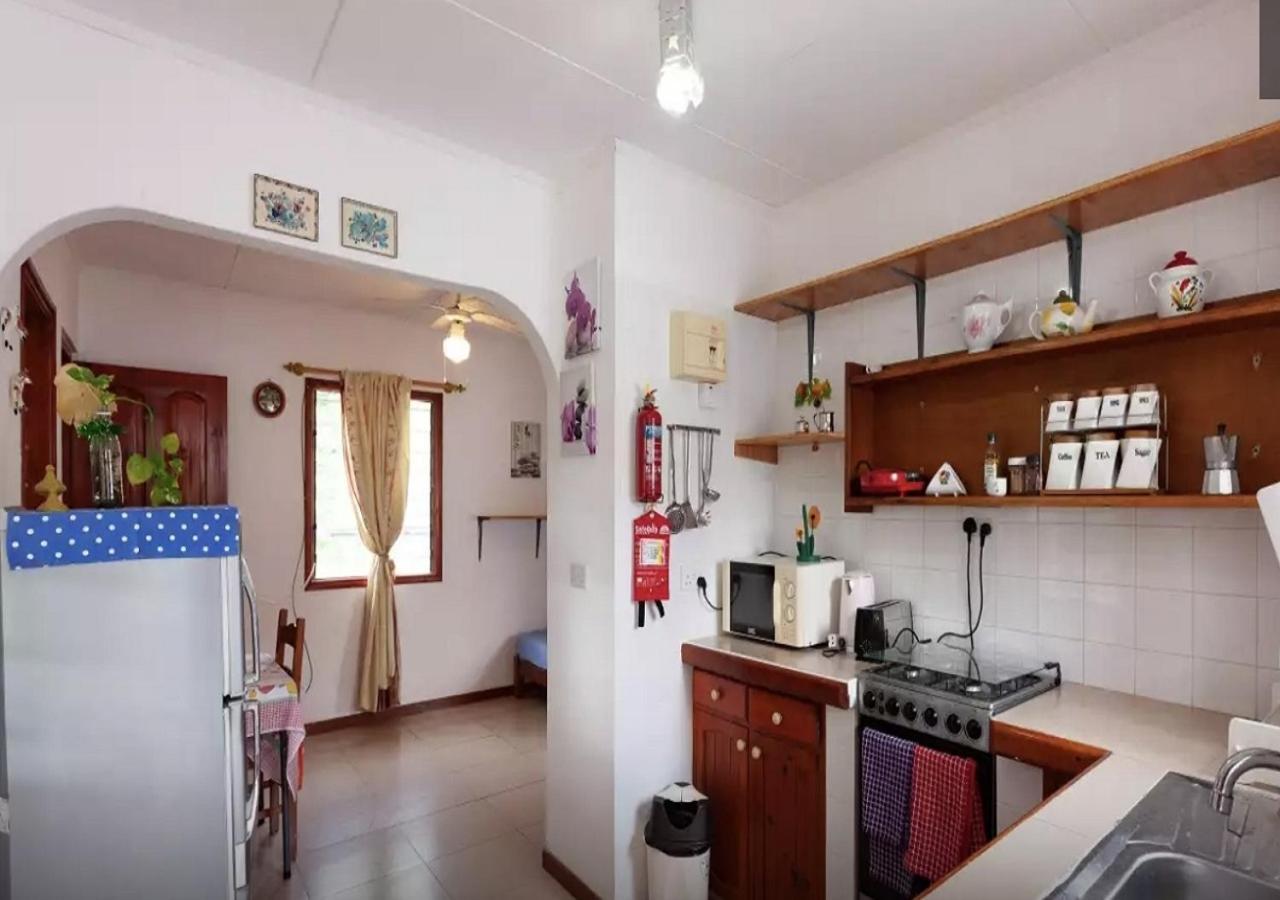 Maison De Vacanze Baie Sainte Anne Kültér fotó